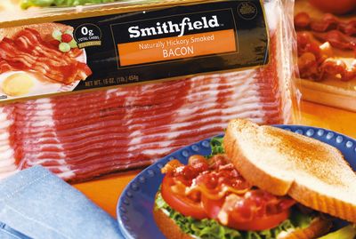 Dominicks, Randalls and Safeway: Free Smithfield Bacon