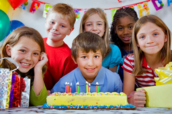 4 Cheap Birthday Party Locations for Kids