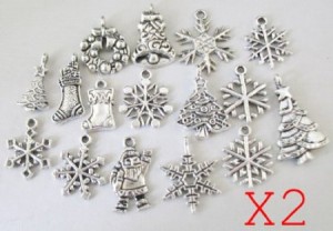 32 Assorted Christmas Charms Just $4.95 Shipped | Great for Crafts and Scrapbooking!