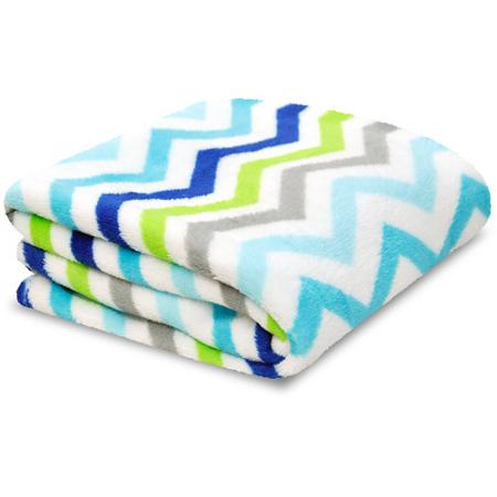 Chevron Toddler Blanket only $3.99 + Free Store Pickup!