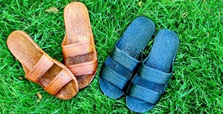Jane – Hawaiian Sandals – Just $9.99!