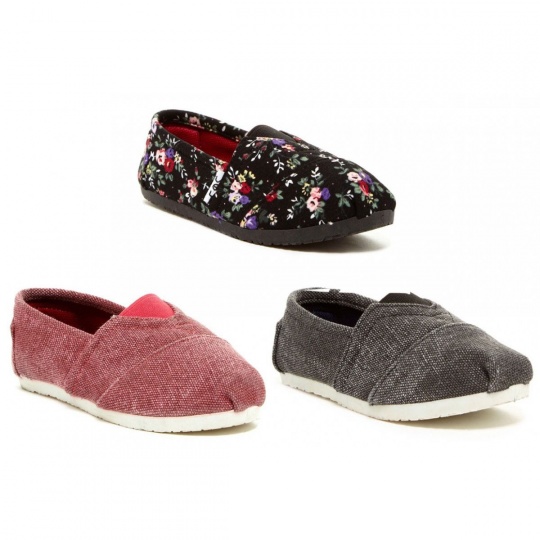 HOT! Kids Trendy Slip-On Flats $5.99! Will sell out quick!