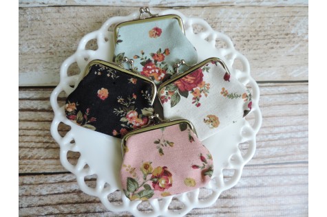 Linen Floral Coin Purse – Choose From 4 Sweet Styles – Just $3.99!
