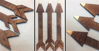 $10.25 – Set of 3 – Walnut Stained Wooden Arrow Decor!