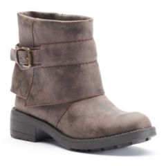 2 Pairs of Boots From Kohl’s Only $17.99 EACH After Kohl’s Cash! Free Shipping!