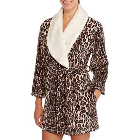 *PRICE DROP* Women’s Shawl Collar Sherpa Lined Stretch Fleece Robe—$5.50! (Reg $18.88)