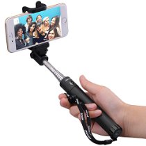 DEAL OF THE DAY – Save on select Mpow Extendable Selfie Sticks – $9.99!