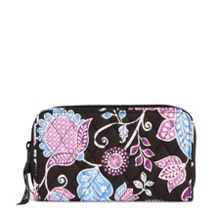 25% Off Vera Bradley Wallets and Wristlets + FREE Shipping on ALL Orders!