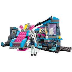 Mega Bloks Monster High Frankie Stein’s Electrifying Room Building Set – $7.98!