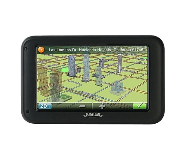 Magellan RoadMate 5320-LM 5″ GPS With Lifetime Map Updates—$69.99! (Save $70)