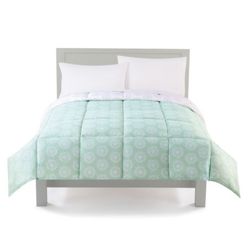 The Kohl’s Black Friday Sale! The Big One Down Alternative Reversible Comforter – Just $16.99!