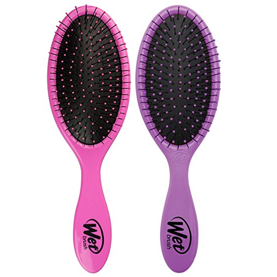 Highly Rated Wet Brushes on Sale on Amazon! (Great Stocking Stuffer)