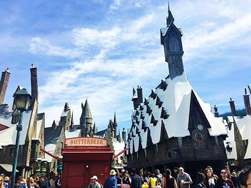 Visit the Wizarding World of Harry Potter at Universal Studios Hollywood This Year!!