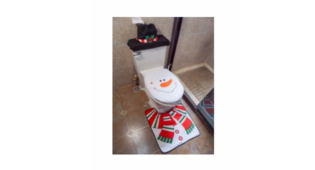 ADORABLE Snowman Toilet Cover and Rug Set ONLY $12.50!