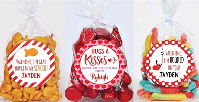 Personalized Valentine Stickers & Bags – Just $7.95!