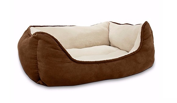 Petco Brown Box Dog Bed Only $8.75!! Save 85%! (24″L X 18″ W X 7″ H)