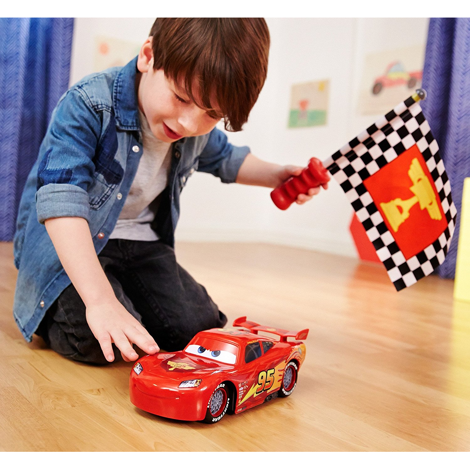 Prime Members: Disney/Pixar Cars Flag Finish Lightning McQueen Toy Car Only $11.88!