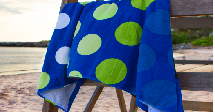 Polka Dot Beach Towels 30″x 60″ (4 Pack) Only $20.99 Shipped! That’s Only $5.25 Each!