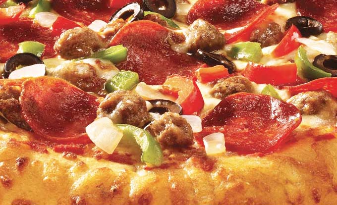 50% Off Pizza Hut Pizzas When You Order Online + Possible FREE Cheese Sticks!