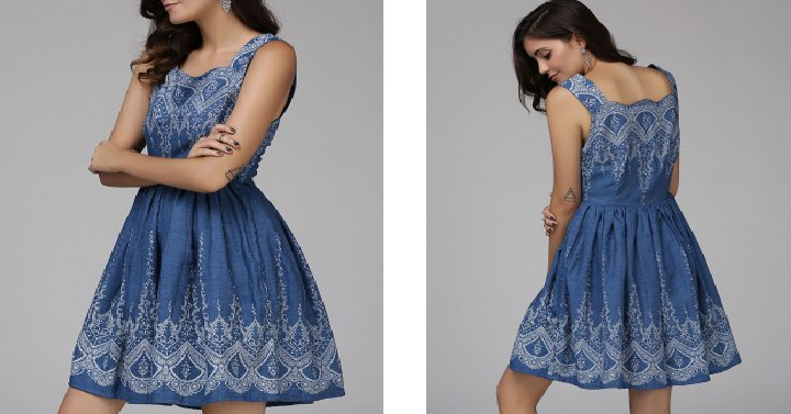 Women’s Sleeveless Floral Pattern Denim Dress Only $7.69 Shipped!