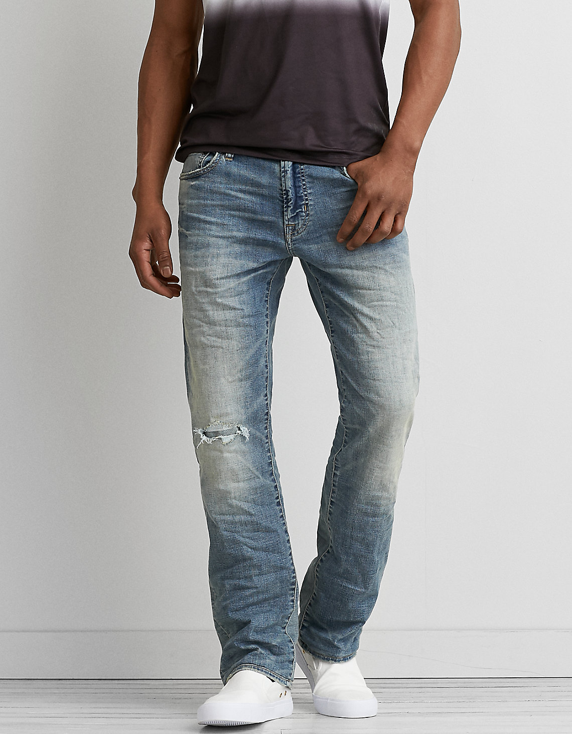 American Eagle Clearance – All Jeans Just $19.99! Free shipping!