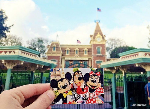 HURRY!! Save $17 on ALL 3-Day Disneyland Park Hopper Tickets!!