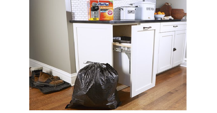 Hefty Ultra Strong Blackout Trash Bags 13 Gallon, 80 Count Only $8.27 Shipped! Prime Members Only!