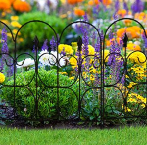 Decorative Garden Fence Just $39.19 with Code! (Reg. $131.88)