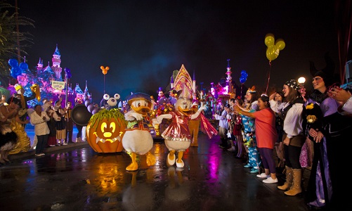 How to Save the Most on Halloween Time at Disneyland