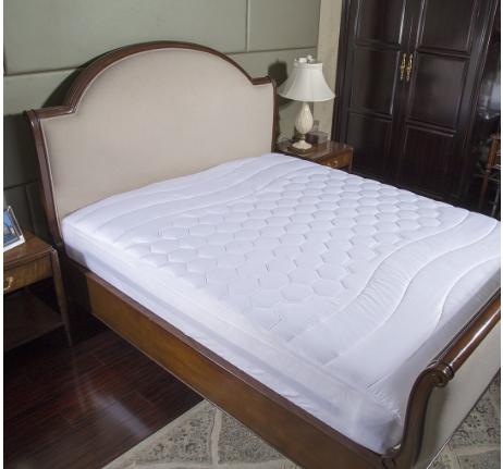 Twin Hypoallergenic Overfilled Mattress Pad by Bedsure – Only $24.99!