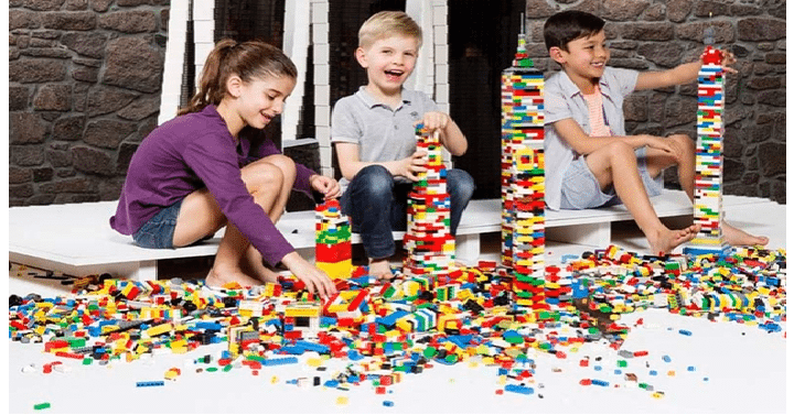 Authentic LEGO Building Bricks Assortment (400 Pieces) Only $19.99 Shipped! (Reg. $29.99)