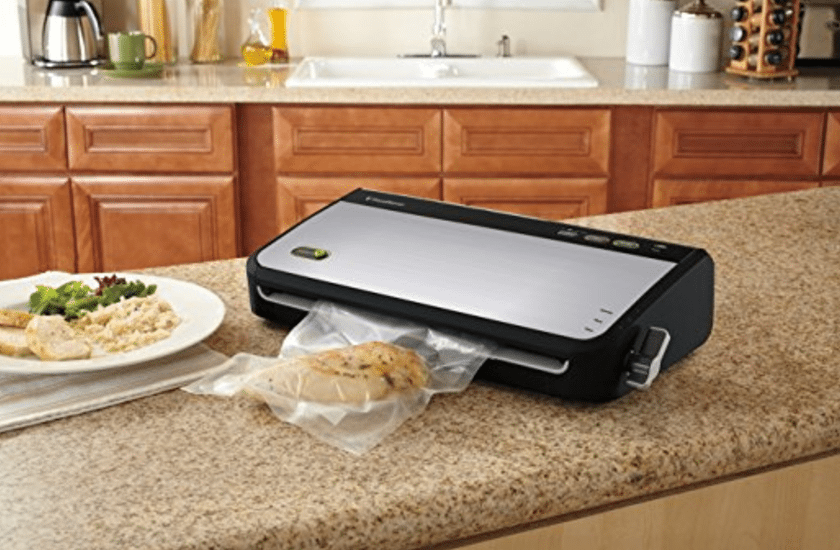 FoodSaver Vacuum Sealing System Starter Kit Just $89.98! (Reg. $129.99)