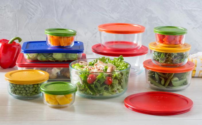 Kohl’s Cardholders: Pyrex 24-pc. Storage Set with Color Lids – Only $24.49 Shipped!