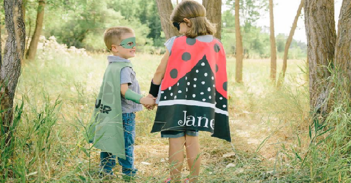Personalized Boys and Girls Superhero or Princess Capes Only $25.99 Shipped! (Reg. $40)