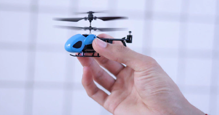 Mini Micro Remote Control Helicopter Only $4.50 Shipped!