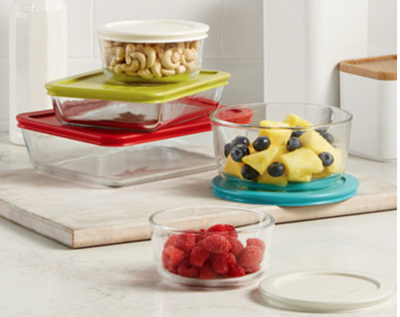 Pyrex 10-Piece Simply Store Set with Colored Lids Just $9.99! (Reg. $39.99)