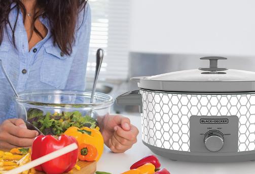 BLACK+DECKER 7-Quart Dial Control Slow Cooker with Built in Lid Holder – Only $22.17!