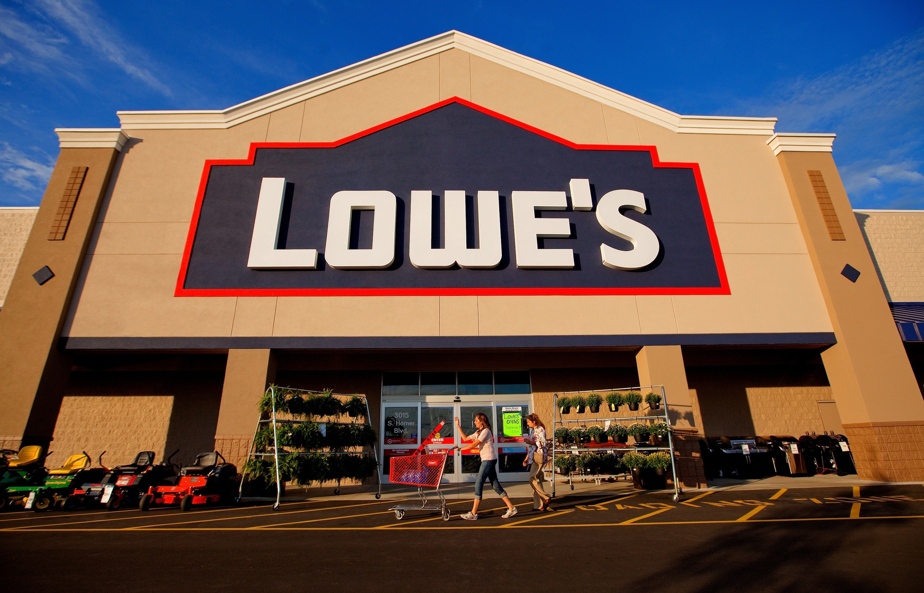 $100 Lowe’s Gift Card Only $90! Save 10%!
