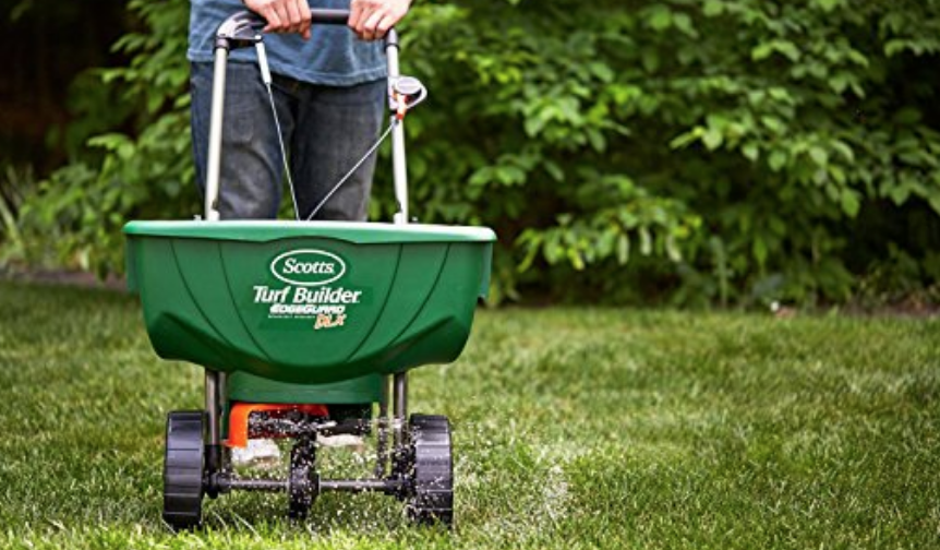 Scotts Turf Builder EdgeGuard Spreader Just $42.68! (Reg. $62.74)