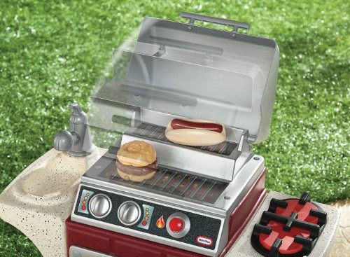 Little Tikes Backyard Barbeque Get Out ‘N Grill—$30.99!