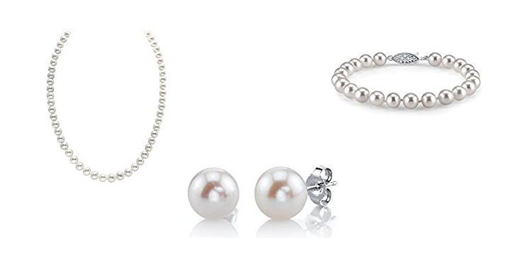 Save up to 25% on Pearls for Mom!