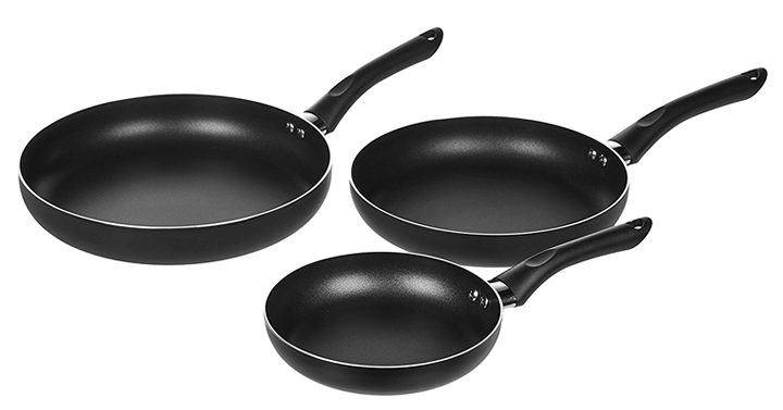 AmazonBasics 3-Piece Non-Stick Fry Pan Set – 8-Inch, 10-Inch, and 12-Inch – Just $18.23!