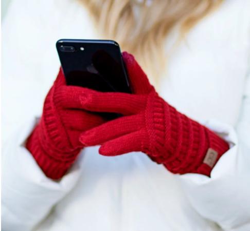 Popular C.C Touchscreen Gloves – Only $10.99!