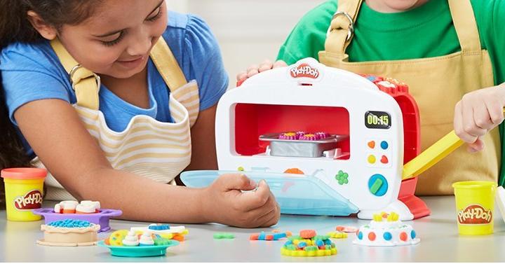 Play-Doh Kitchen Creations Magical Oven – Only $16.49!
