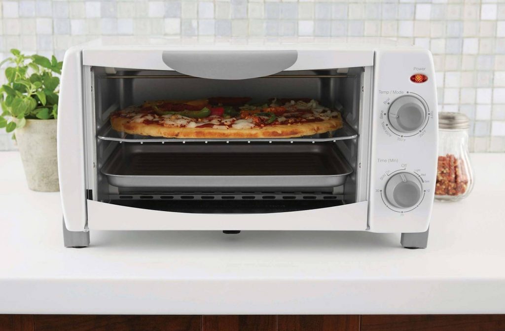 Mainstays 4-Slice White Toaster Oven—$14.66!