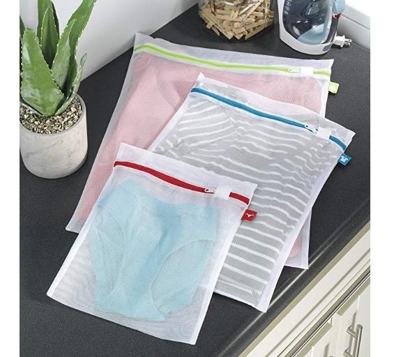Whitmor Color Coded Zippered Mesh Wash Bags (3 Piece Set) – Only $3!