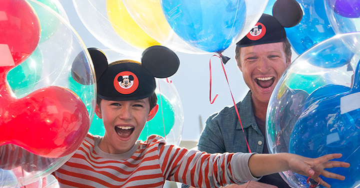 Save up to 25% on Disneyland Resort Hotels with Get Away Today!
