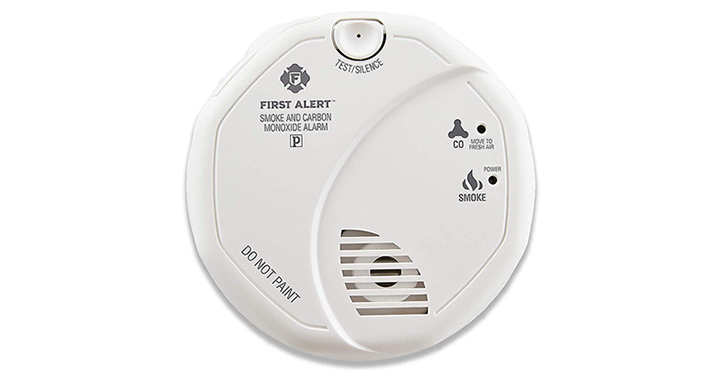 First Alert Combination Smoke and Carbon Monoxide Detector, Battery Operated – Just $29.11!