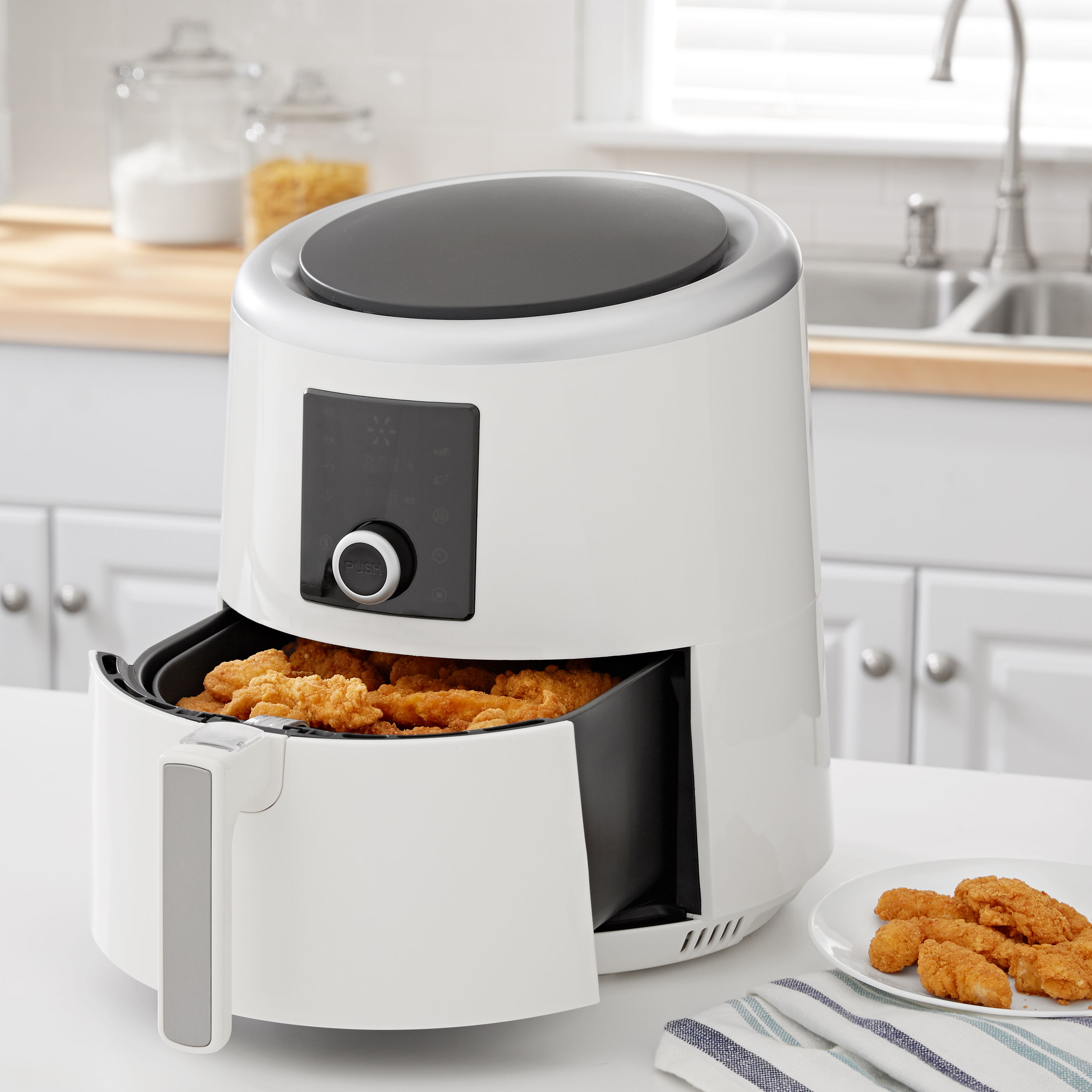La Gourmet 6 Quart Digital Air Fryer and Convection Oven Only $39.00! (Reg $89.00)