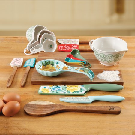Pioneer Woman Rose Shadow 20 Piece Gadget Set Only $29.00!